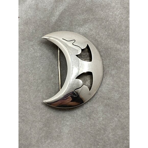Taxco Sterling 925 Silver Crescent Moon Brooch with Cutouts - Picture 3 of 6